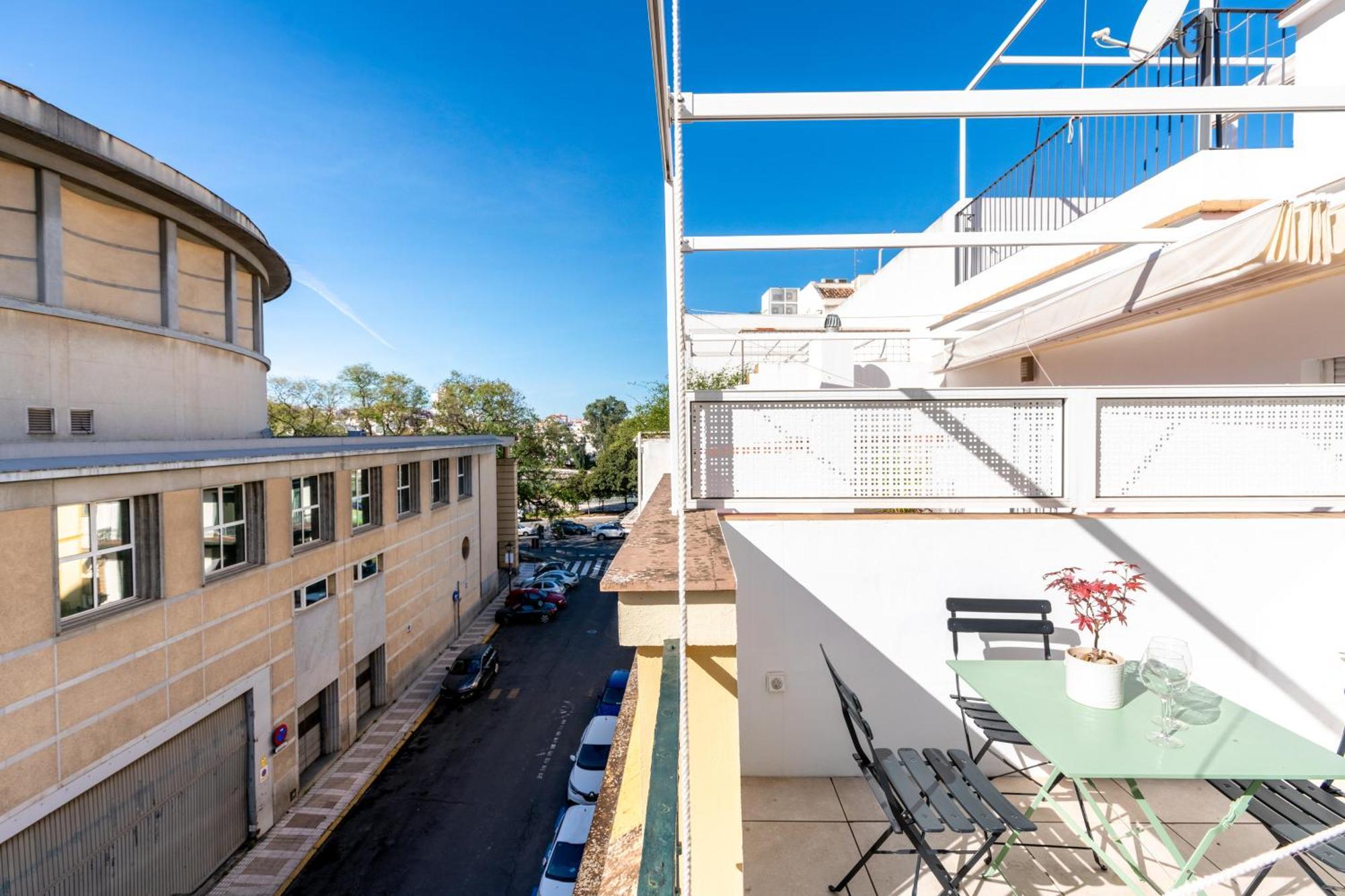 Duplex Con Terraza Junto A La Catedral Apartment Seville Exterior photo